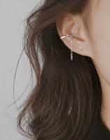 Earcuff zilver smal kettinkje