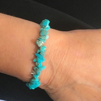 Armband natuursteen licht-blauw /turquoise-stretch