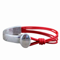Armband-Leer-Rood-Metalen element- 17 cm