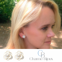 Clip Oorbellen Bloem Wit synthetische Parel 1.3 cm