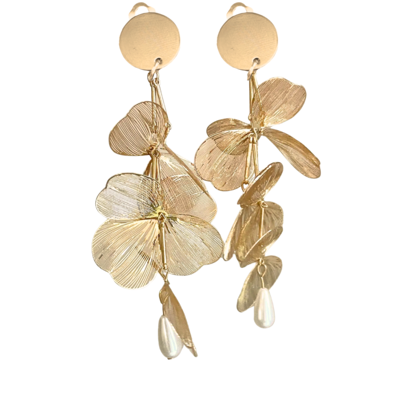 Clip oorbellen Camelia parel goudkleurig 11 cm