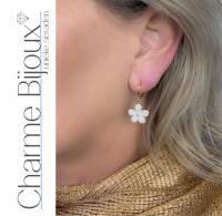 2-Delige set Ketting met klem oorbellen bloem wit Chimay