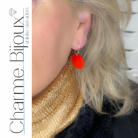 Klem oorbellen Tordis Rood hout 3 cm