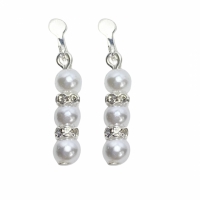 Klem oorbellen Odelia parel zilverkleur wit 3 cm