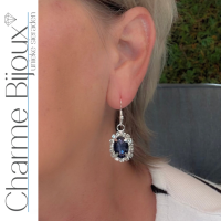 Zilveren lange oorbellen blauw strass