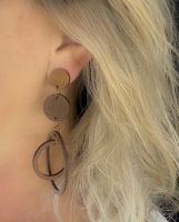 Clip oorbellen cirkel bruin hout