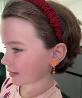 Clip oorbellen oranje Elin goudkleurig