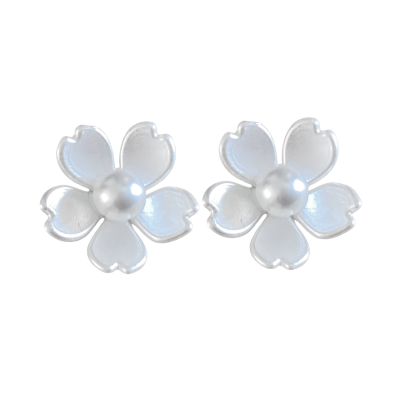 Magneet oorbellen witte bloem parel 15 mm