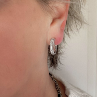 Clip oorringen luxe zilverkleur met zirkonia 2 cm