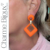 Lange oorbellen goudkleurig solitaire Oranje