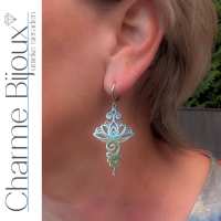 Klem oorbellen Lotus zilverkleur 6 cm