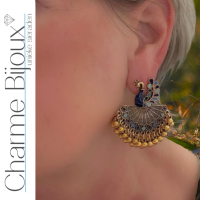 Lange oorbellen Pauw Blauw belletjes