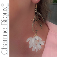 Lange oorbellen goudkleurig Zilver Face bloemen