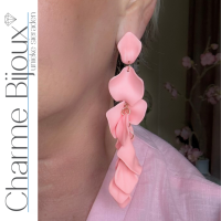 Oorbellen baby roze lang Cyril 11 cm